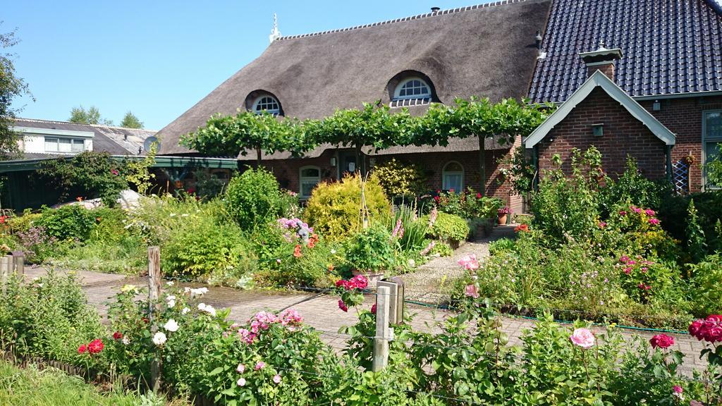 Bed and Breakfast Farm-House Twijzelerheide Exterior foto